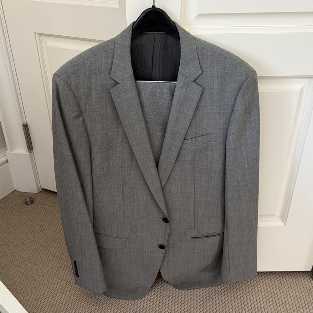 Boss Men's Gray Italian Suit